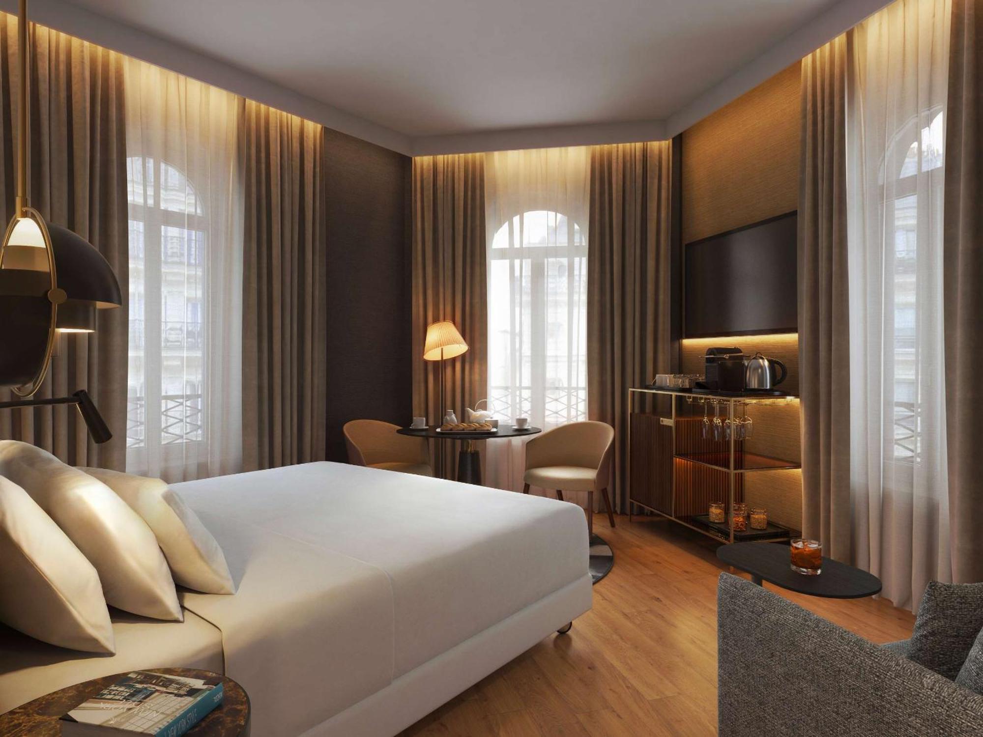 Nh Paris Champs-Elysees Екстериор снимка