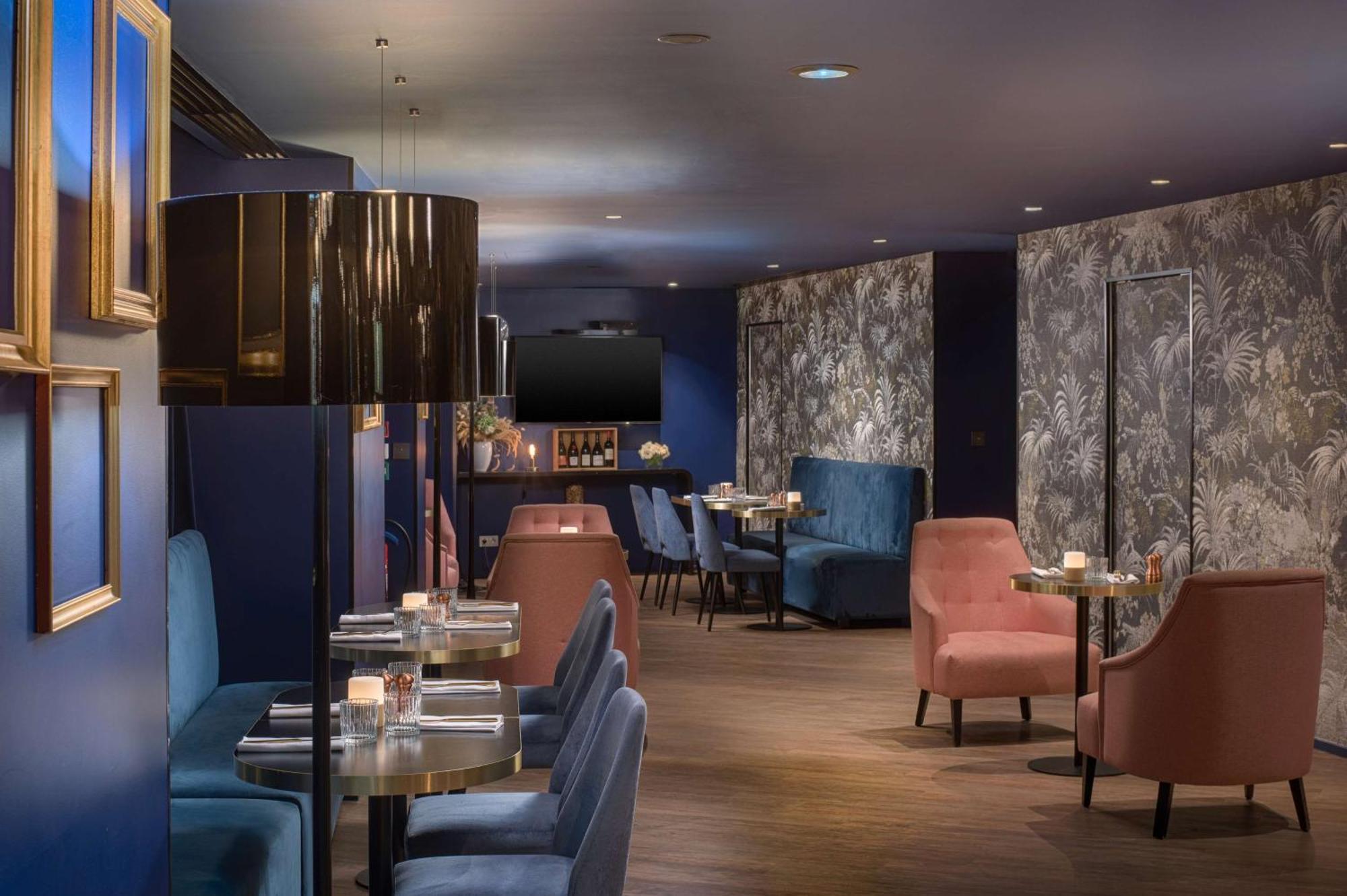 Nh Paris Champs-Elysees Екстериор снимка