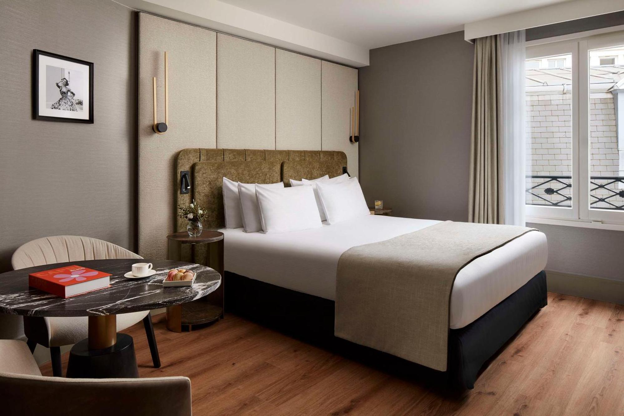 Nh Paris Champs-Elysees Екстериор снимка